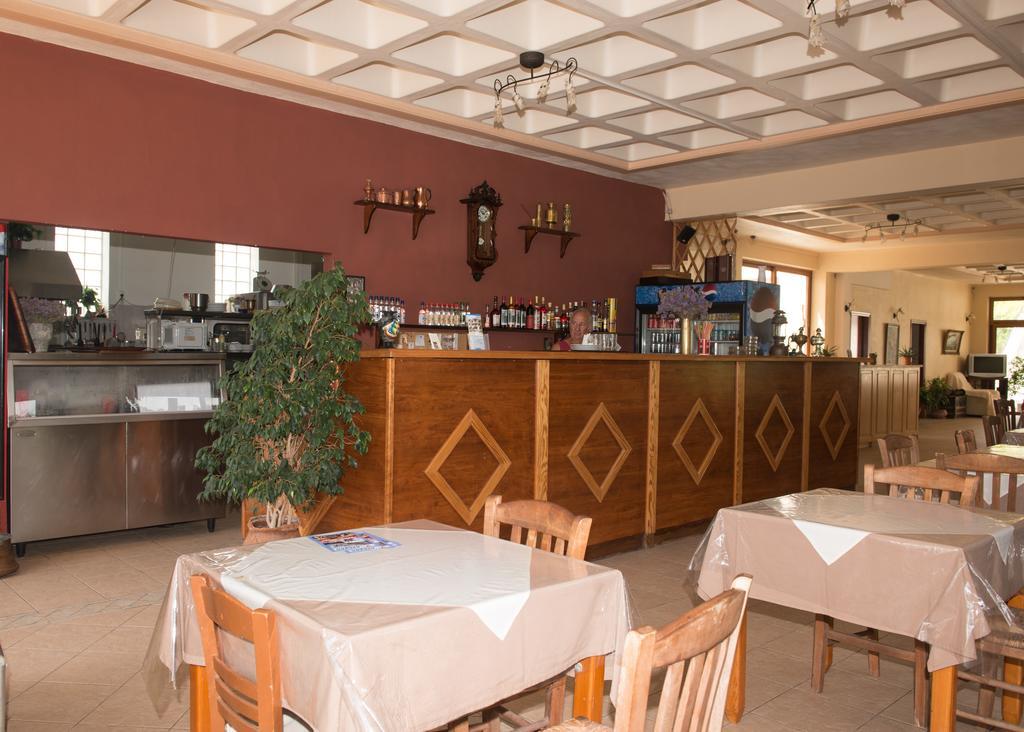 Morfoula Aparthotel Vatera Exteriör bild