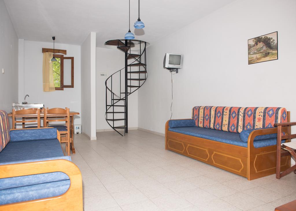 Morfoula Aparthotel Vatera Rum bild